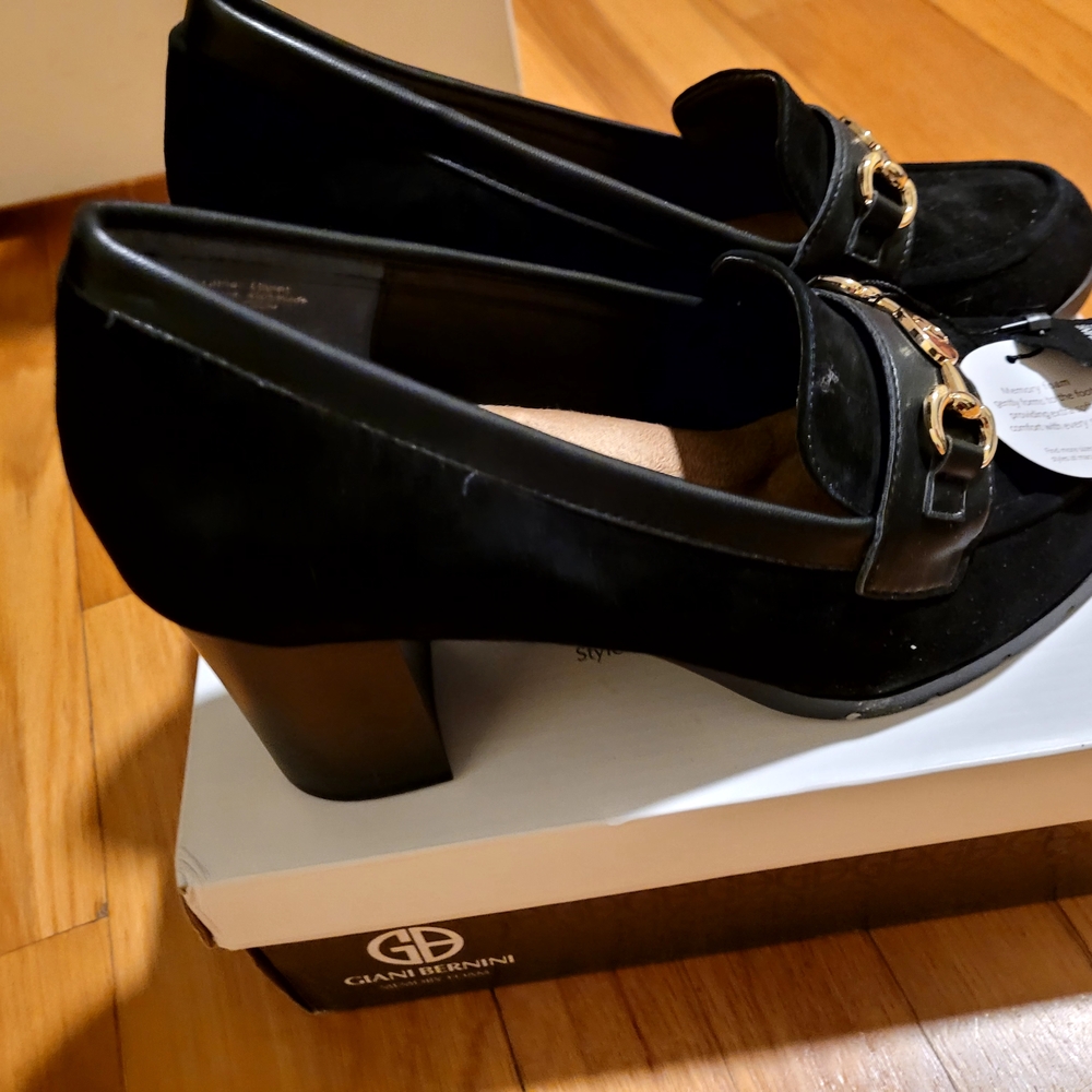 Giani Bernini Memory Foam Footwear